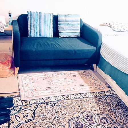 London'S Bed With Breakfast & Free Parking Apartment Exterior photo